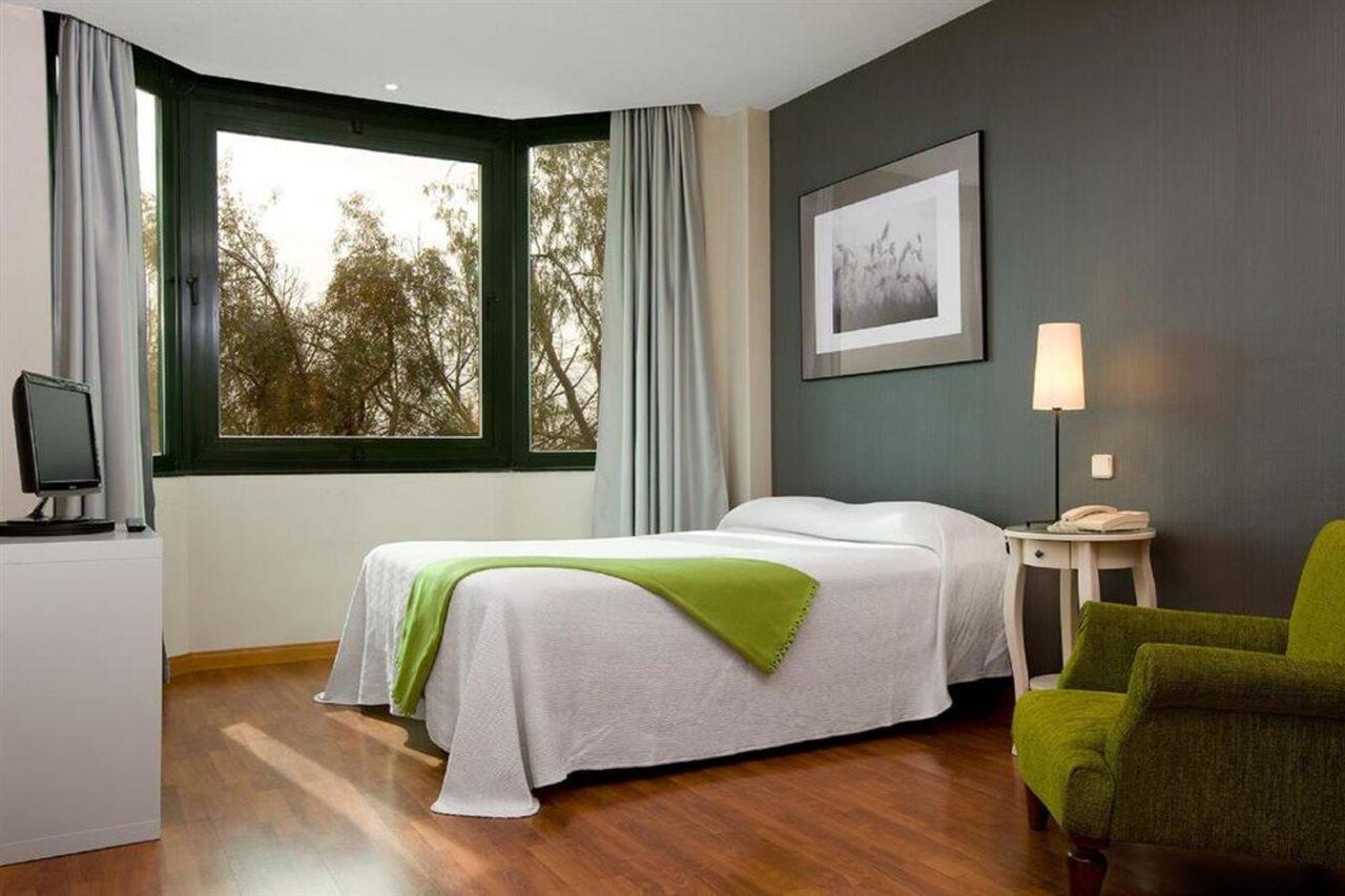 Apartamentos Th Las Rozas Экстерьер фото